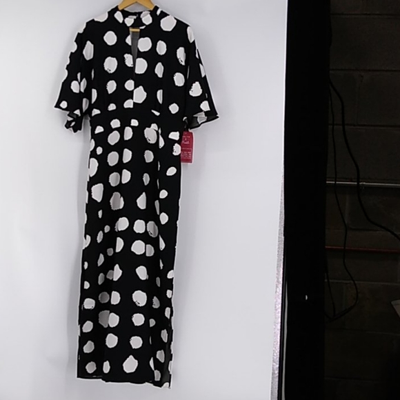 Keyhole Maxi Evening Dress with Side Slits - Picture 3 of 6